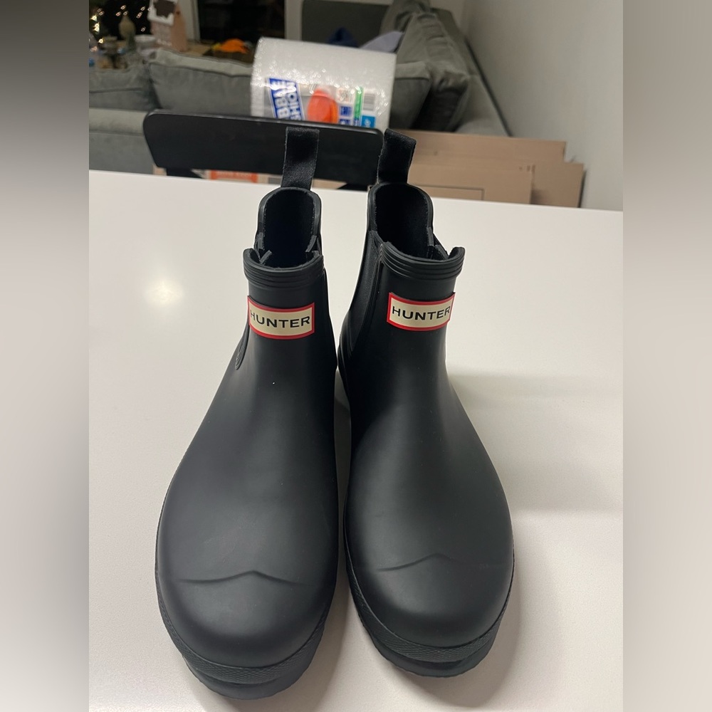 Hunter Women’s Original Chelsea Rainboot, Size 8, Black